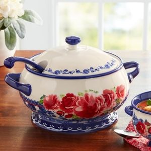 New Pioneer Woman Frontier Rose Soup Tureen with Ladle
